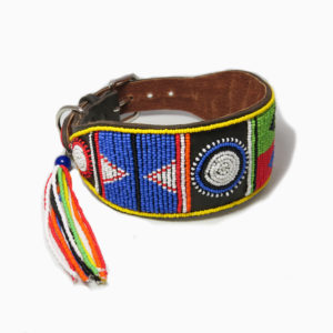 Perlenhalsband-Burleske-schwarz-Hundehalsband-Glasperlen-Massai-Hund-multicolor