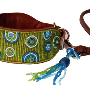 Perlenhalsband-Hundehalsband-Simomilano-Glasperlen-Hund-Afrika-grün