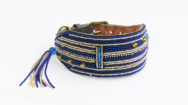 Perlenhalsband-Hundehalsband-Massai-Hund-blau-Glasperlen