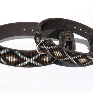 Perlenhalsband-Hundehalsband-Simomilano-Glasperlen-Hund-Afrika-braun-silber-schwarz