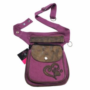 Bauchgurt-Hueftgurt-Bauchtasche-Hip Bag-Hundespaziergang-Hund-Pfoten-Gudibeutel-Unterwegs-Vintage-Nijens-Kunstleder-Canvas-Hannover05011-Herz-lila