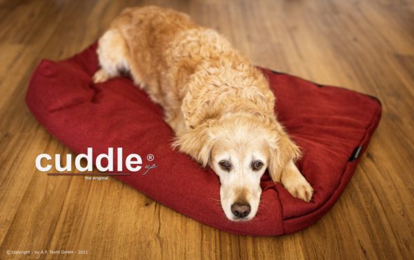 Bett-Hundebett-Hund-Reisebett-Schlafsack-Hundeschlafsack-Hundekuschelbett-Cuddle UP-weich-kuschlig-warm-wandelbar-Webpelz-grau-rot-1