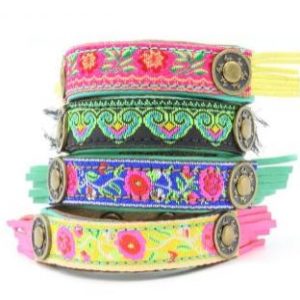 DWAM-Armbaender-Hippi-Blumen-rot-blau-gelb.JPG