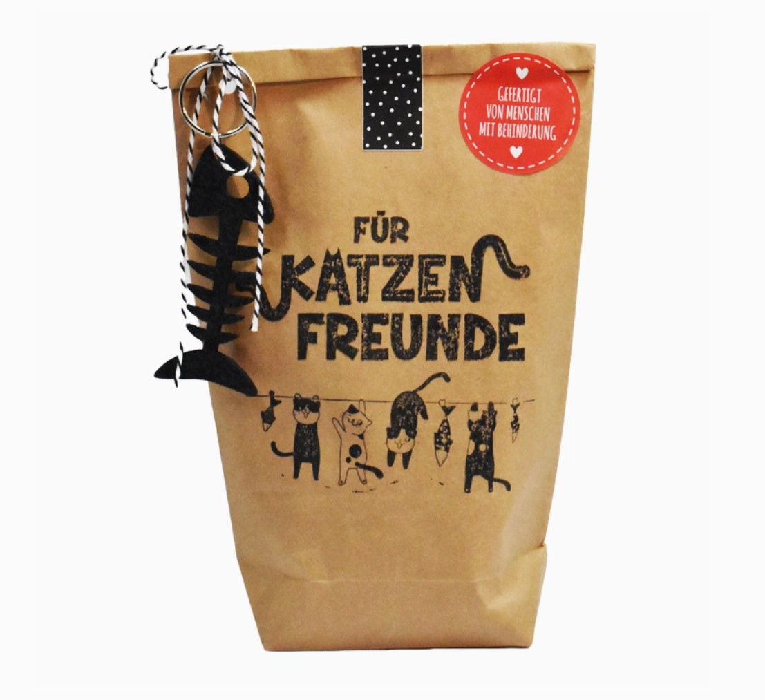 Geschenk-Mitbringsel-Wichtelgeschenk-Katzen-Katzenfreunde-nachhaltig-Schluesselanhaenger