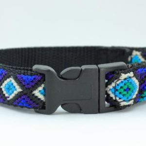 HEKA-PET-Ibizia-Style-Halsband-Hundehalsband-Mexiko-geflochten-Hand-Made-Clickverschluss-schwarzer-D-Ring-Vegan-gruen-blau-weiss-schwarz-Azulik