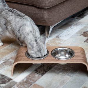 Napf-Hundenapf-Katzennapf-Doppelnapf-erhoet-Holz-Holzoptik-edel-Design-2-scaled