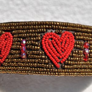 Perlenhalsband-Geflochten-Kenya-Massai-Hundehalsband-Herzen-rot-gold