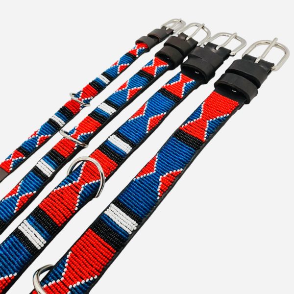 Perlenhalsband-Masai-Afrika-Hundehalsband-Halsband-gestickt-bestickt-handmade-leder-rot-blau-weiss-schwarz-Jack-1