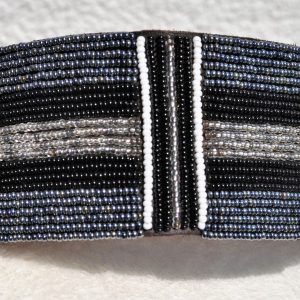 Perlenhalsband-Geflochten-Kenya-Massai-Hundehalsband-schwarz-silber-weiss