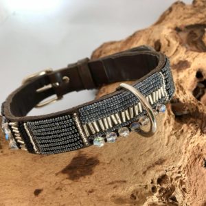 Simomilano-Hundehalsband-Perlenhalsband-Afrika-Masai-Handwerk-Kunsthandwerk-Perlen-silber