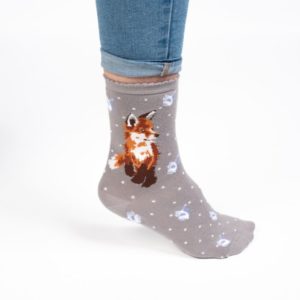 Sock-Wrendale-Designs-Bambussocken-Bambus-Socken-Damen-Einheitsgroesse-Geschenk-Gift-Fuchs-grau