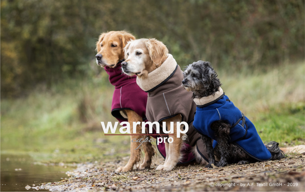 warm-up-cape-pro-Bademantel-Waermemantel-Auto-Regen-Warm-bordeaux-blau-mocca
